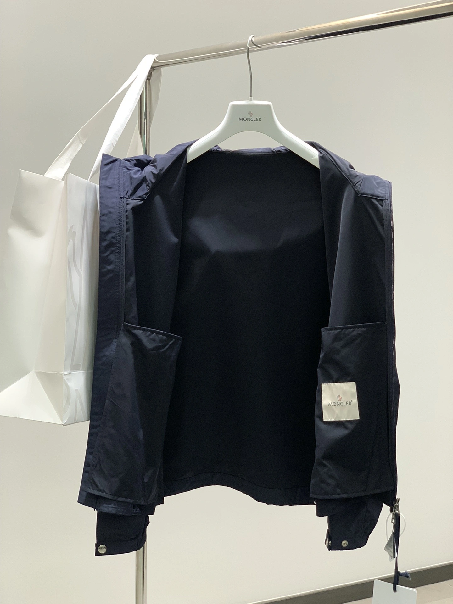 &wg.luxury- 7o9385r oversized item:D-F443J2617